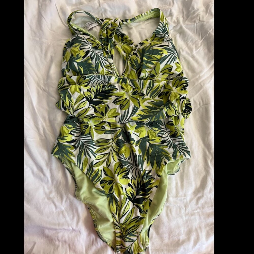 NWT Adore Me Swimwear Monroe Contour Plus, 1X, Green Tropical Print